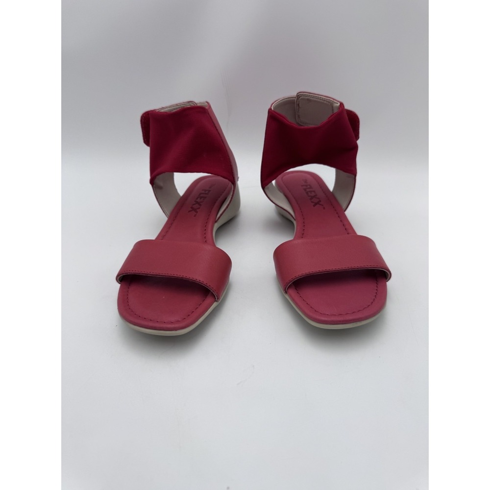 The FLEXX Women's Band Jo Sandal SZ 6.5 S797